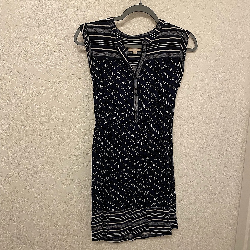Women’s dress, size XSP